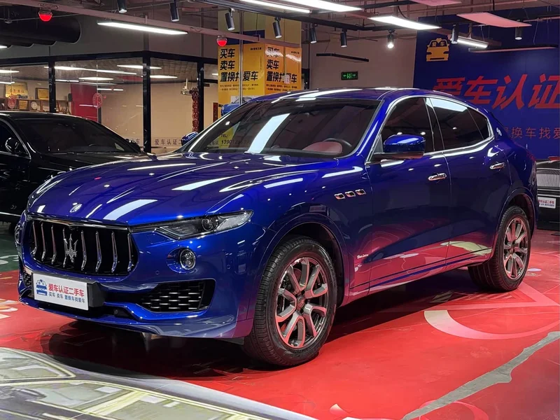 Maserati Levante — фото 53