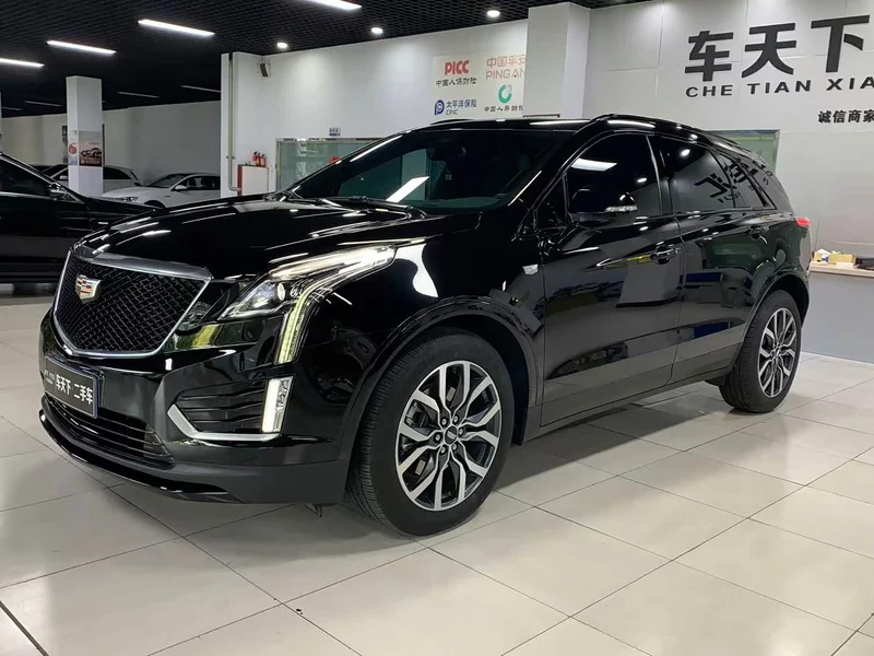 Cadillac XT5 — фото 1