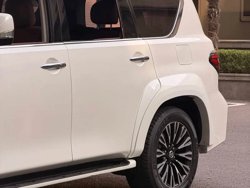 Nissan Patrol — фото 13