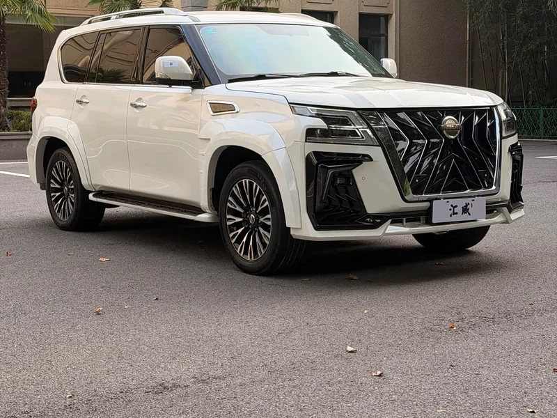 Nissan Patrol — фото 2