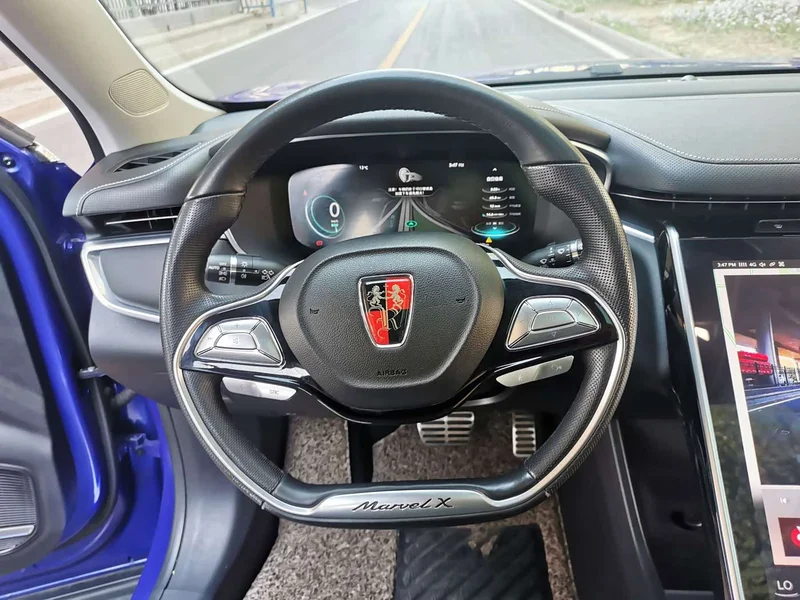 Roewe MARVEL X — фото 13
