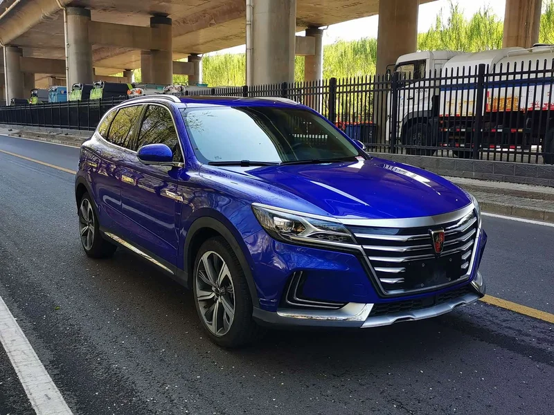 Roewe MARVEL X — фото 8