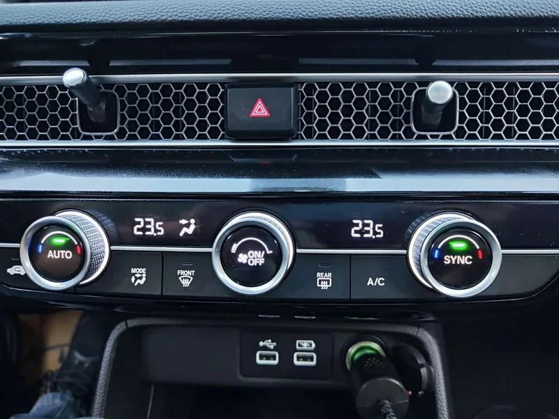 Honda Civic — фото 15