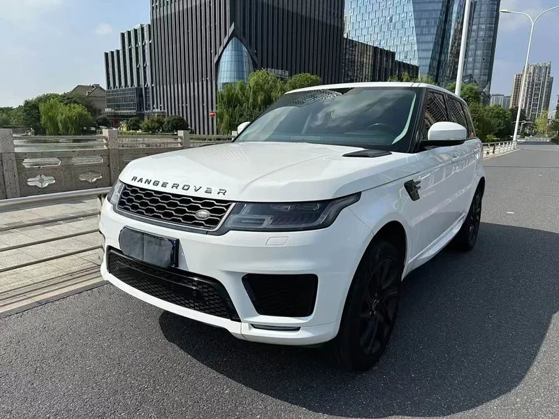 Land Rover Range Rover — фото 1