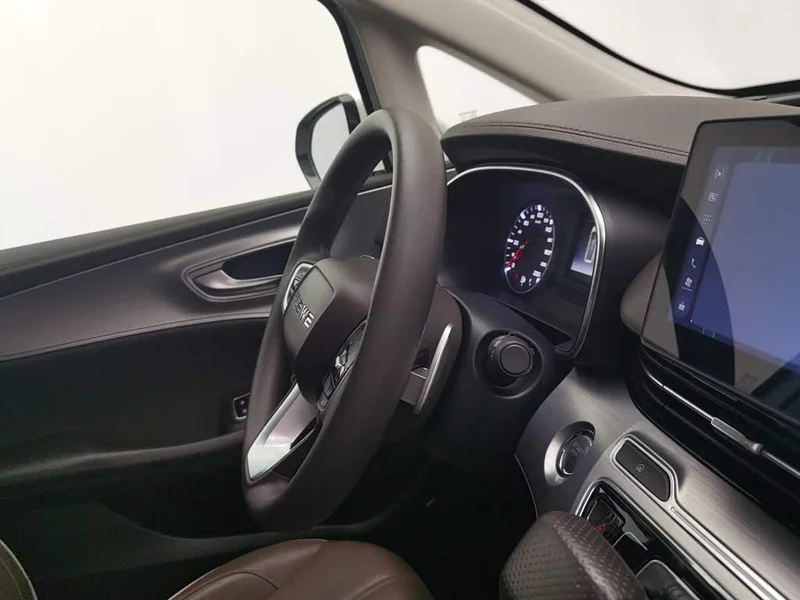Roewe iMAX8 — фото 22