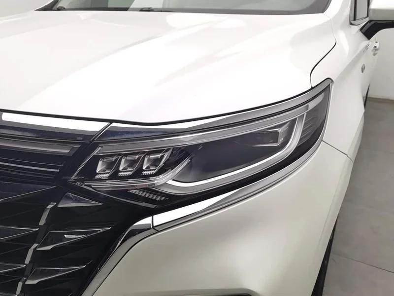 Roewe iMAX8 — фото 7