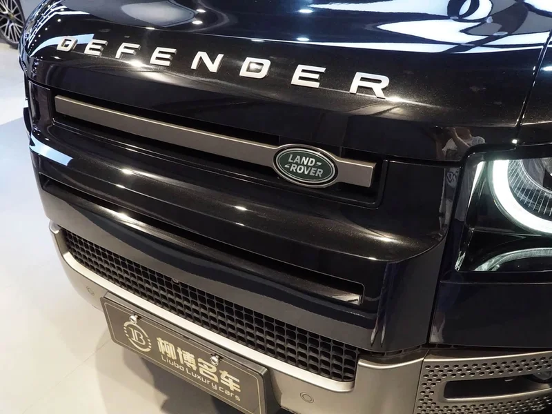 Land Rover Defender — фото 22