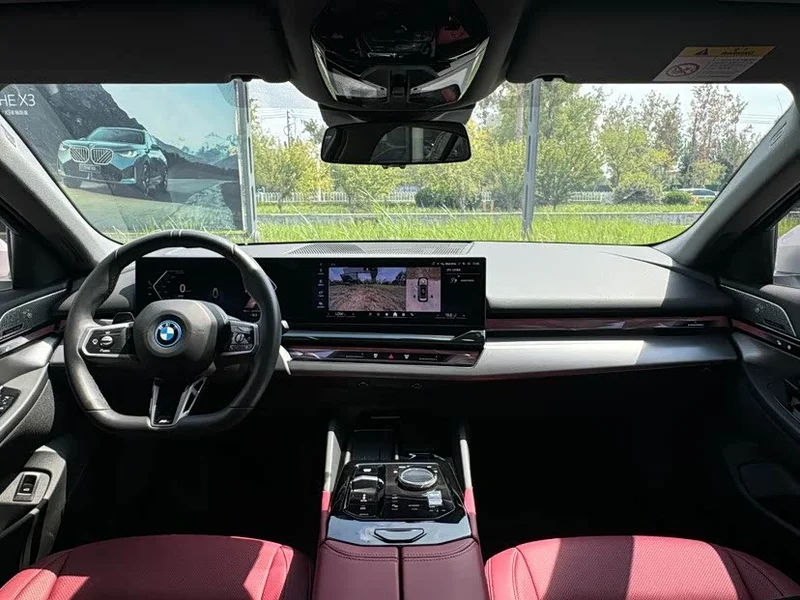BMW i5 — фото 13