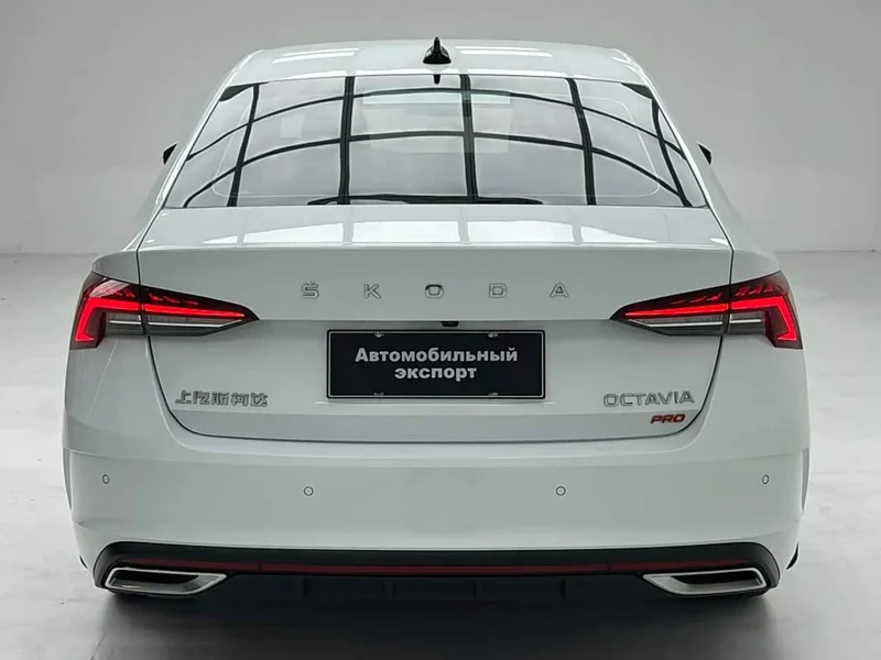 Volkswagen Octavia — фото 13