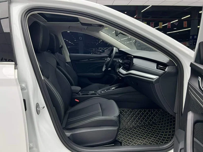 Volkswagen Octavia — фото 8