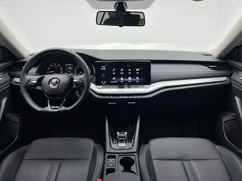 Volkswagen Octavia — фото 10