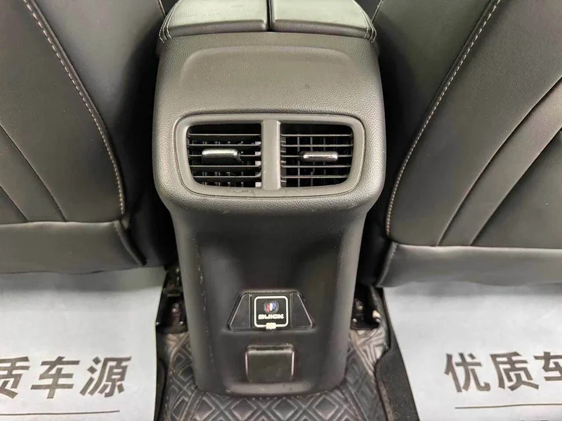 Buick Envision Plus — фото 14
