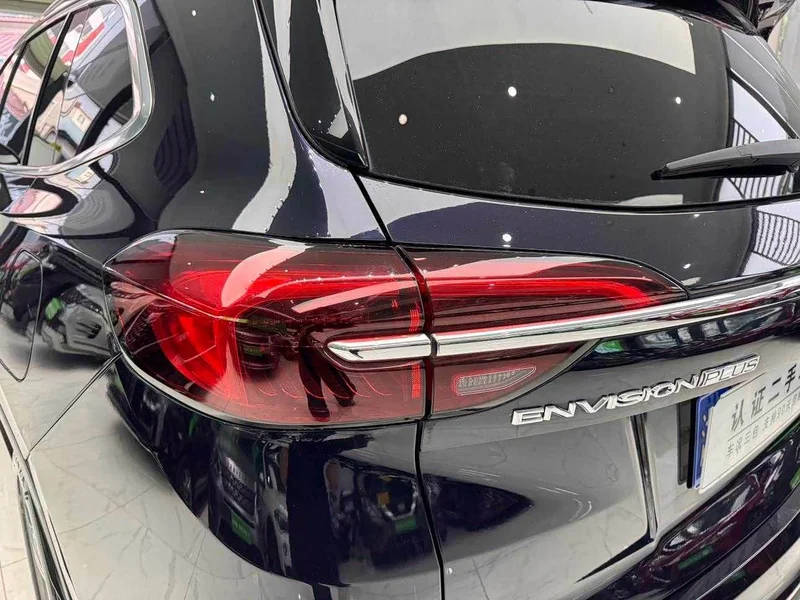 Buick Envision Plus — фото 26