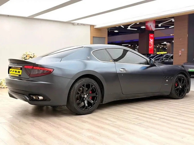 Maserati GranTurismo — фото 4