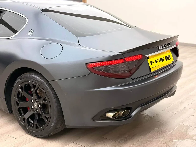Maserati GranTurismo — фото 10