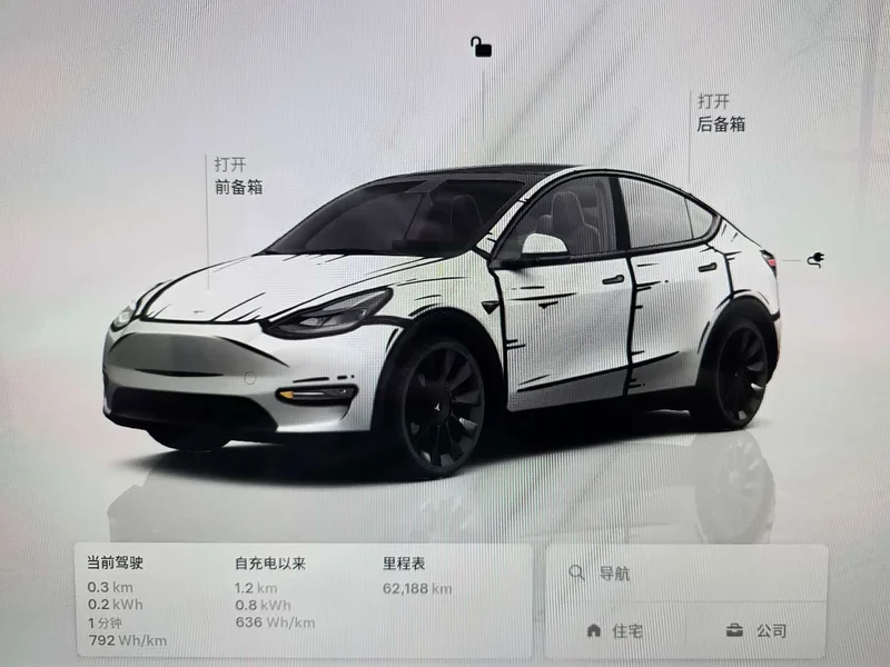 Tesla Model Y — фото 26