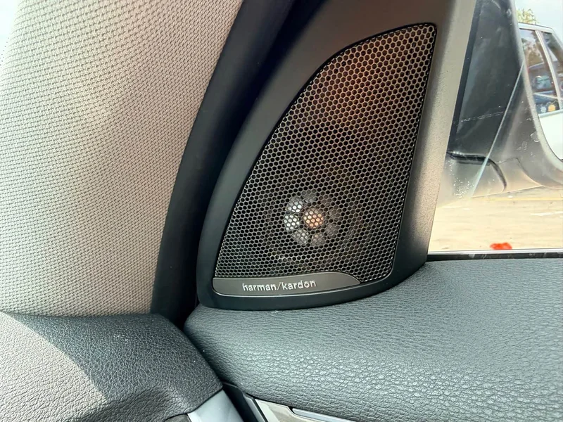 BMW X1 — фото 13