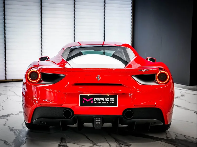 Ferrari 488 — фото 4