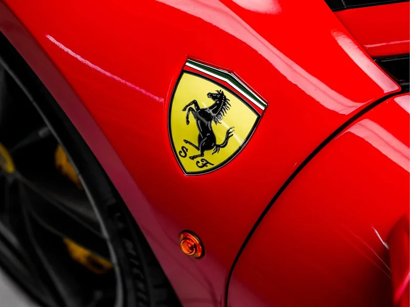 Ferrari 488 — фото 6