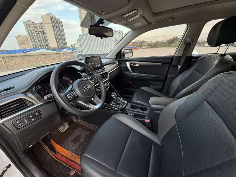 Kia Sportage — фото 4