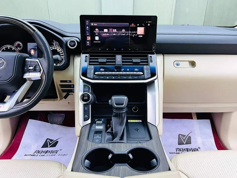 Toyota Land Cruiser (Imported) — фото 12