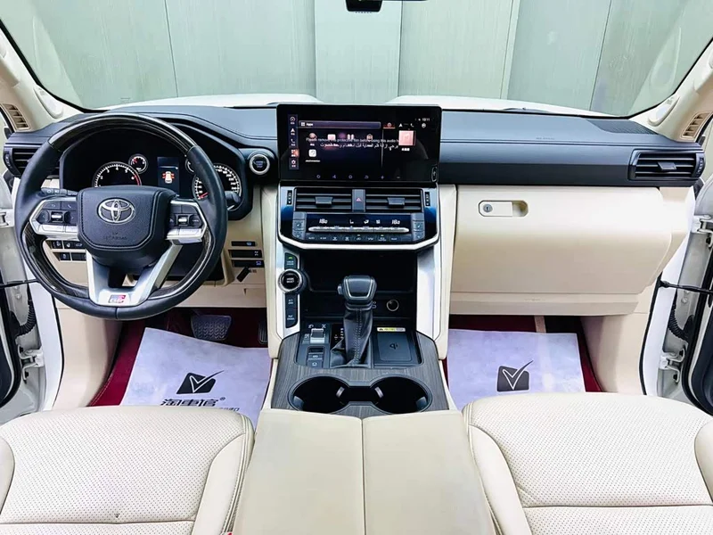 Toyota Land Cruiser (Imported) — фото 9