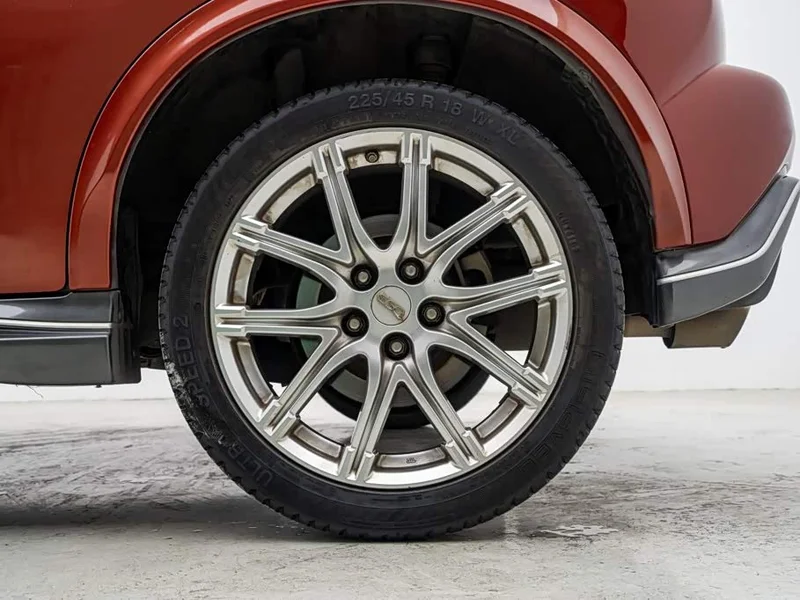 Infiniti ESQ — фото 25