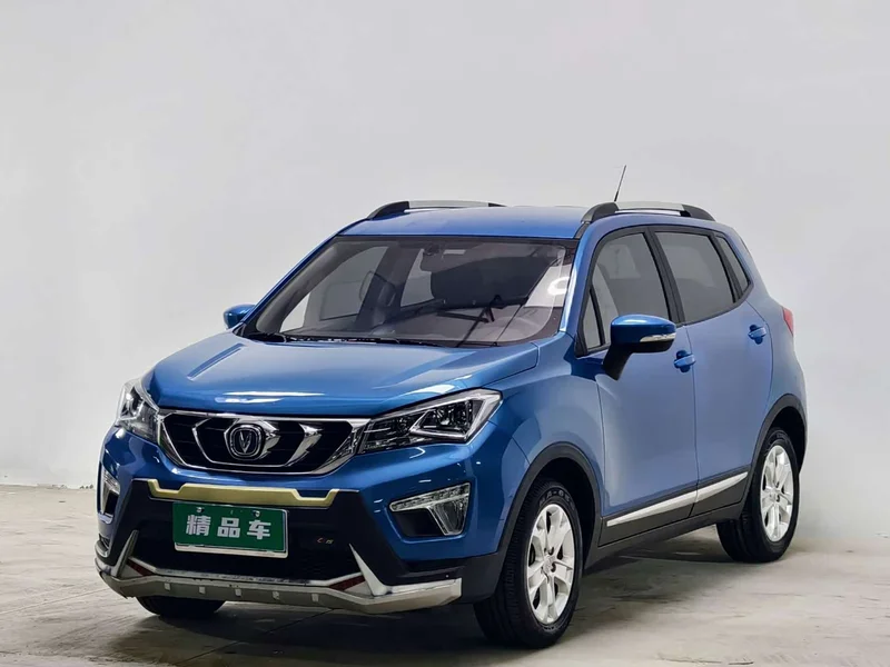 Changan CS15 — фото 1