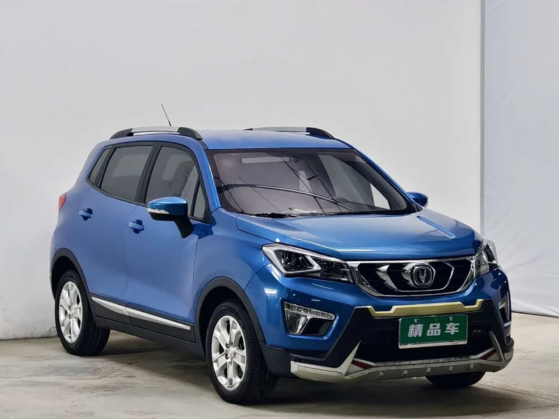 Changan CS15 — фото 3