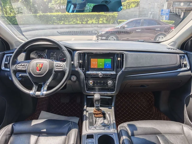 Roewe i6 Classic — фото 16