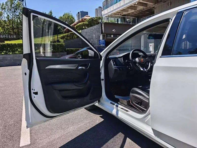 Roewe i6 Classic — фото 29