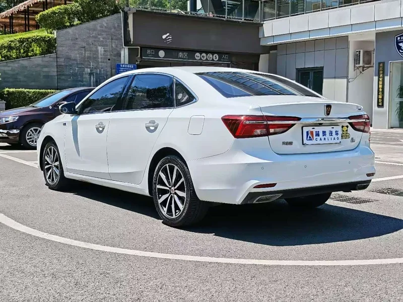 Roewe i6 Classic — фото 5