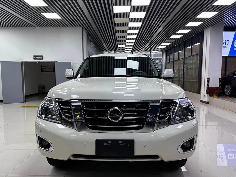 Nissan Patrol — фото 2