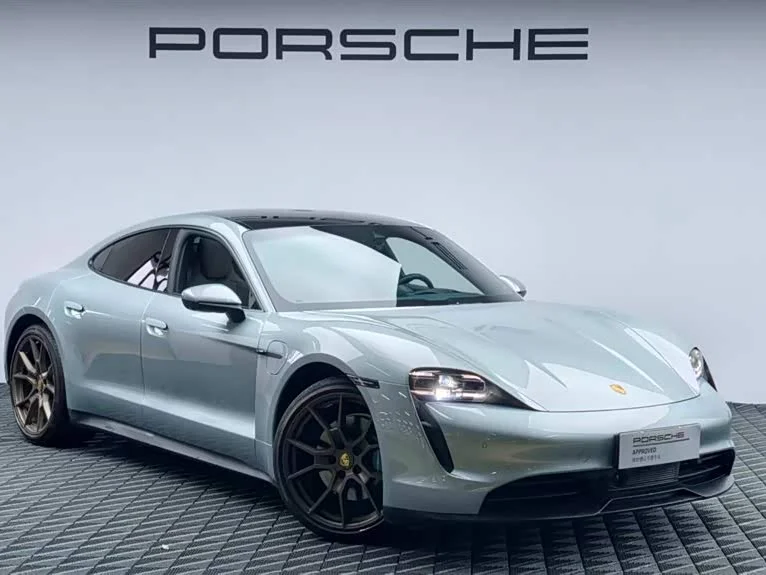 Porsche Taycan — фото 3