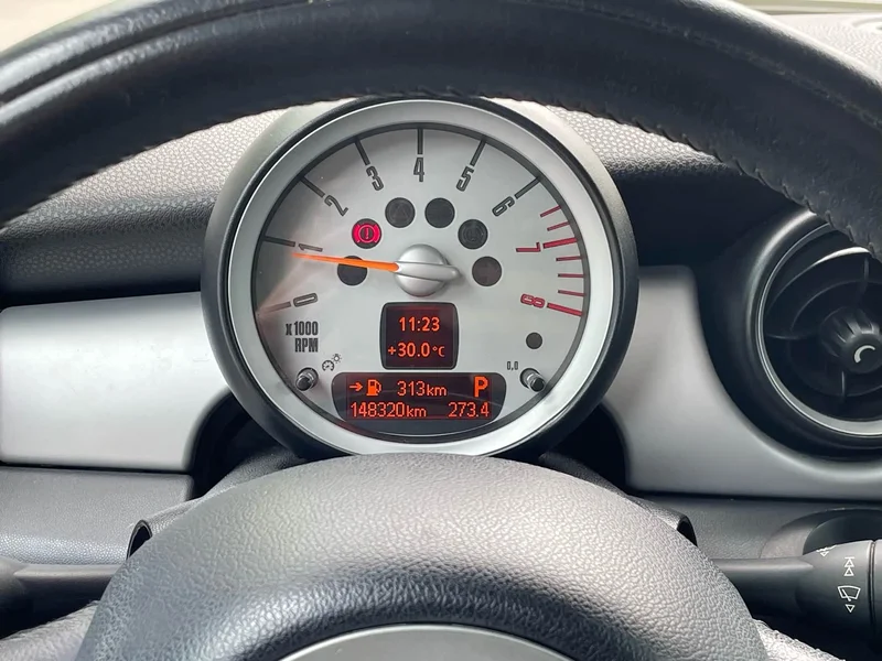 MINI CLUBMAN — фото 8