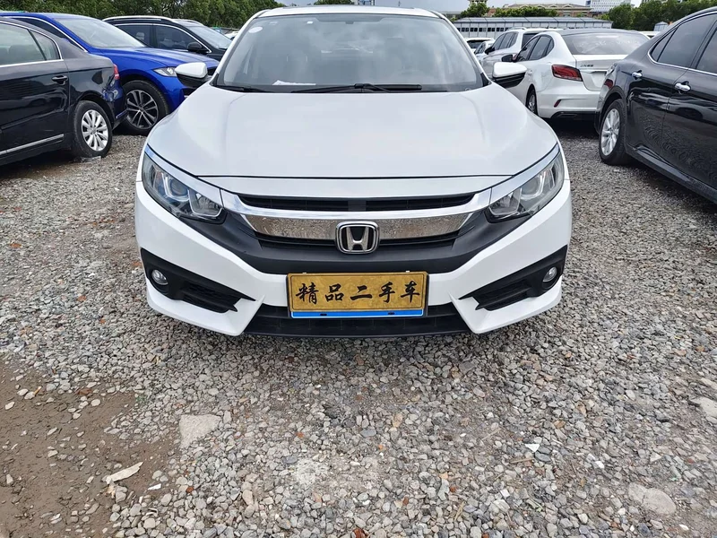 Honda Civic — фото 1