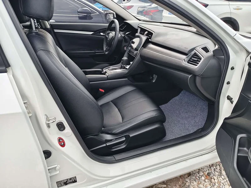Honda Civic — фото 4