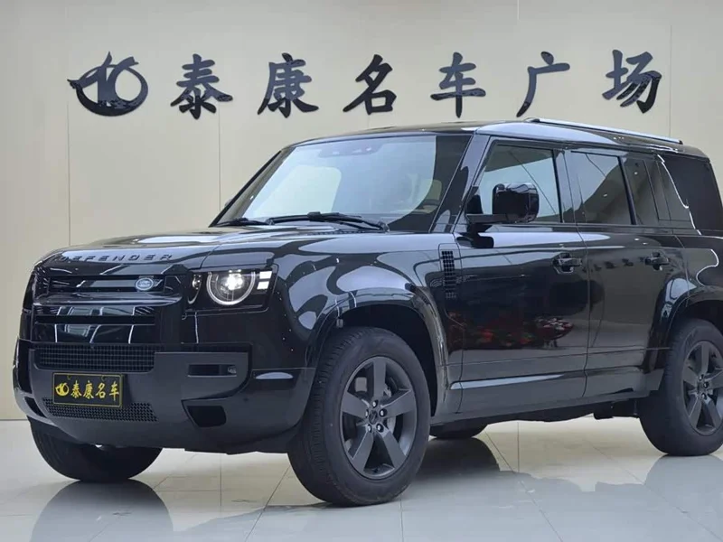 Land Rover Defender — фото 1
