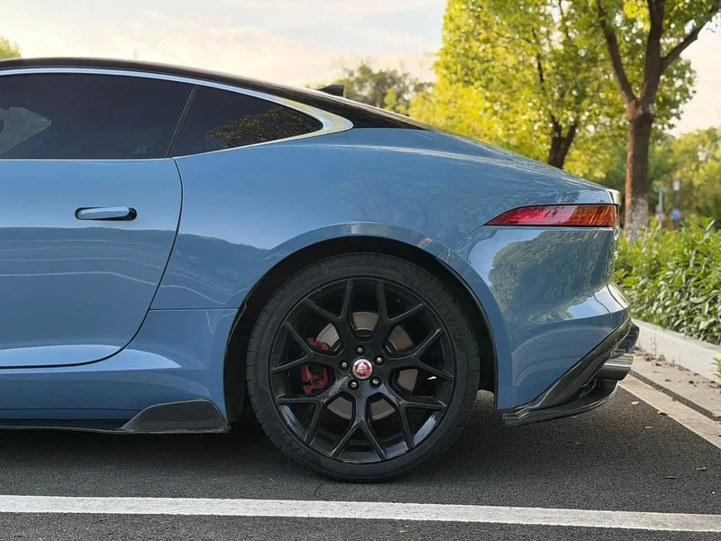 Jaguar F-TYPE — фото 6
