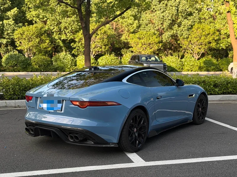 Jaguar F-TYPE — фото 7