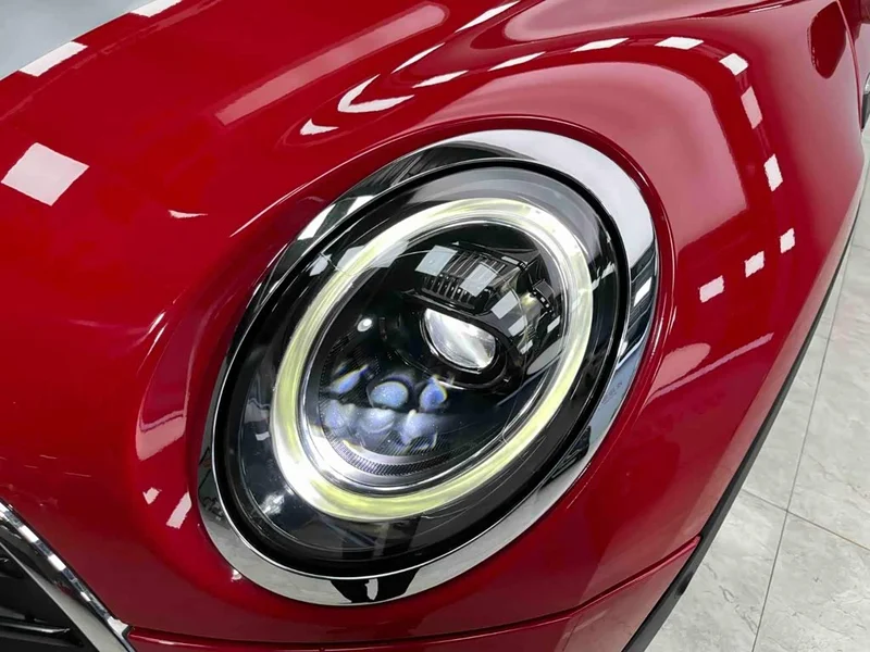 MINI CLUBMAN — фото 22