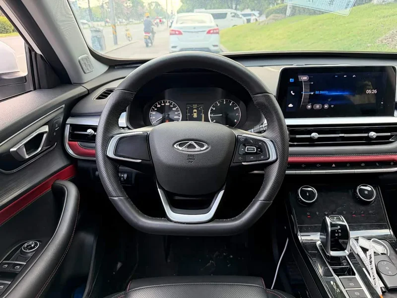 Chery Tiggo 7 — фото 14