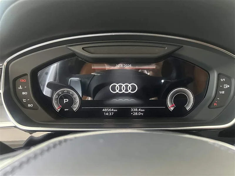Audi A8 — фото 11