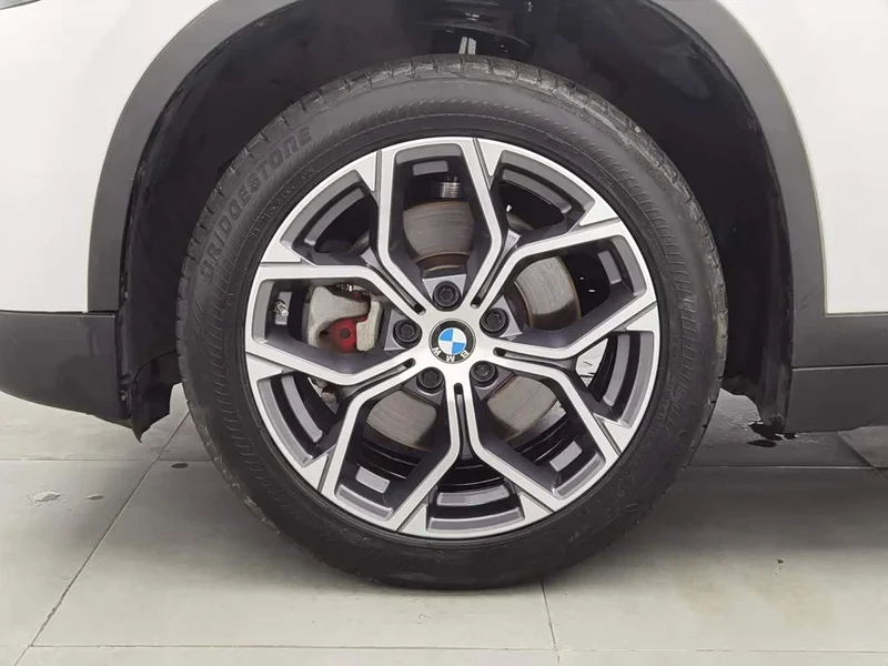 BMW X1 — фото 17