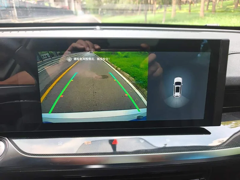 Roewe RX5 MAX — фото 18