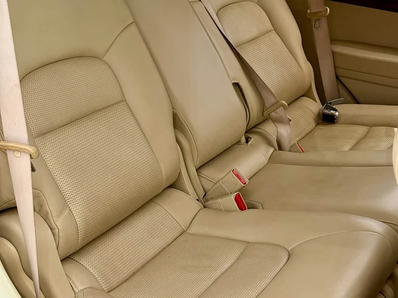 Toyota Land Cruiser (Imported) — фото 16