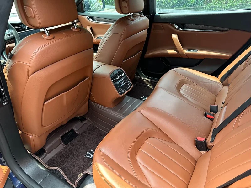 Lincoln Continental — фото 10