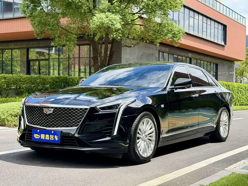 Cadillac CT6 — фото 1