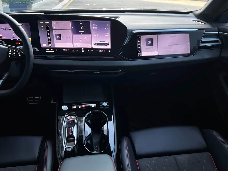 Audi A5L Sportback — фото 15