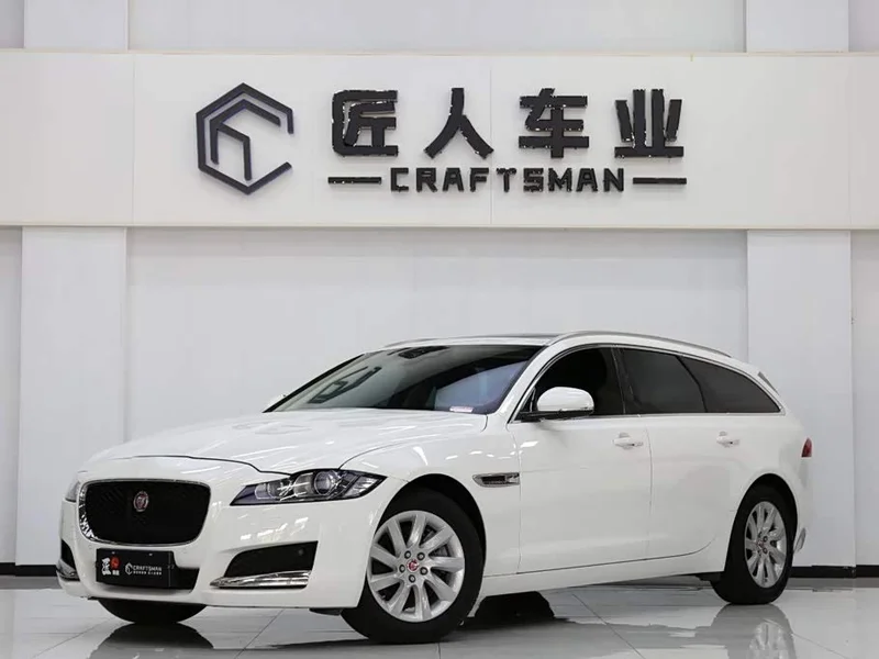 Jaguar XF — фото 1
